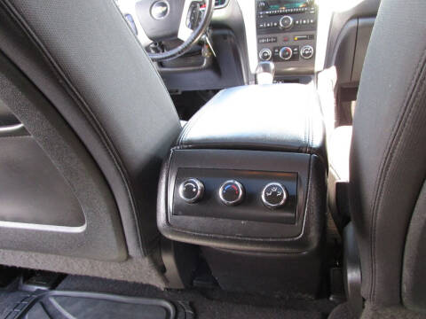 2011 Chevrolet Traverse LT