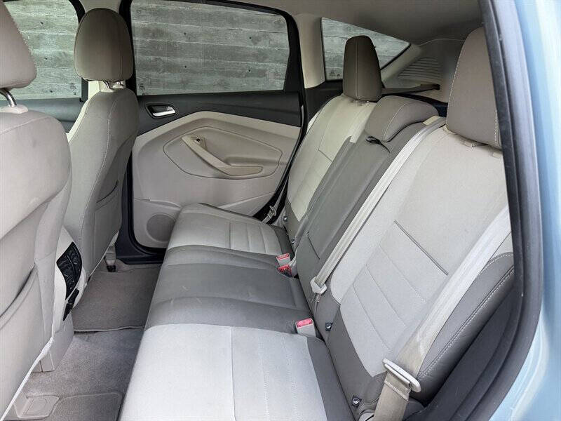 2013 Ford C-MAX Hybrid SE