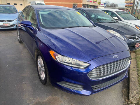 2016 Ford Fusion for sale at LEGACY AUTO GROUP LLC in Canton OH