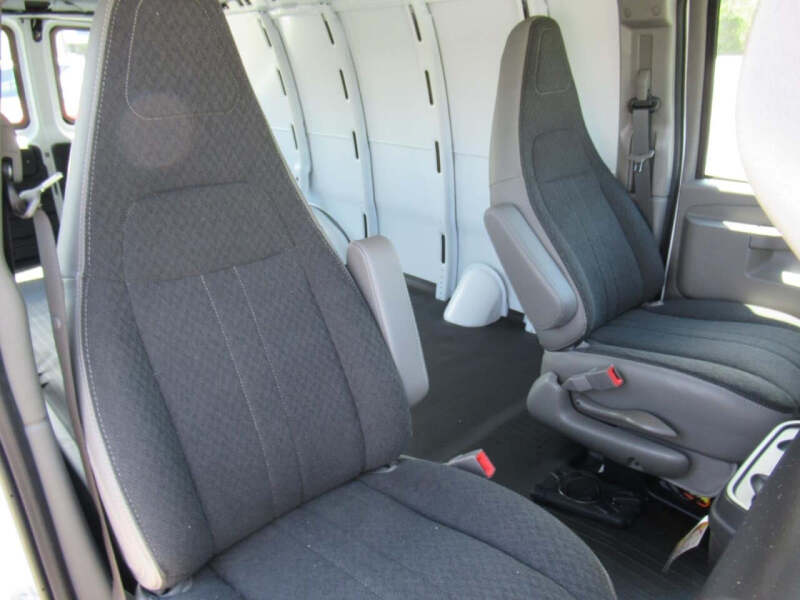 2026 GMC Savana 2500