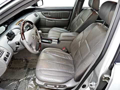 2003 Toyota Avalon XLS