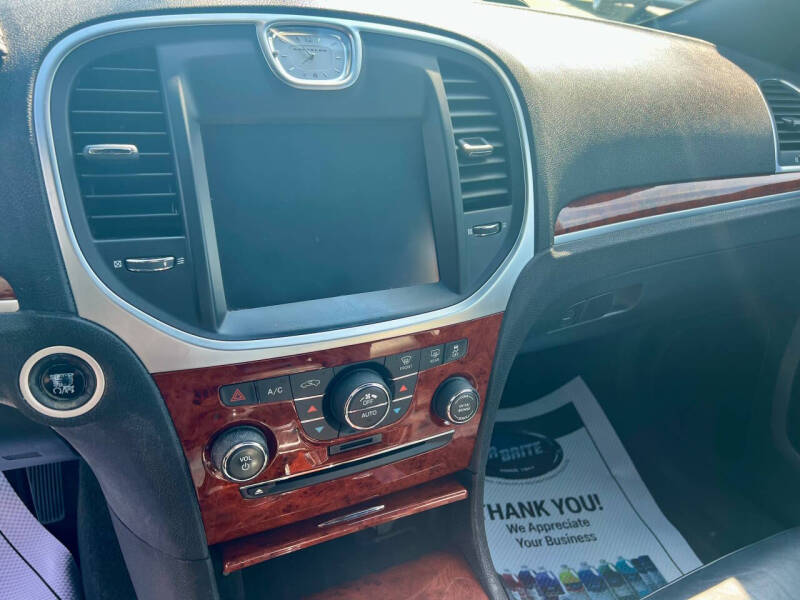 2013 Chrysler 300