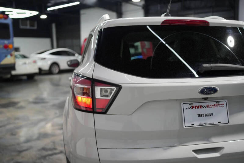 2017 Ford Escape SE