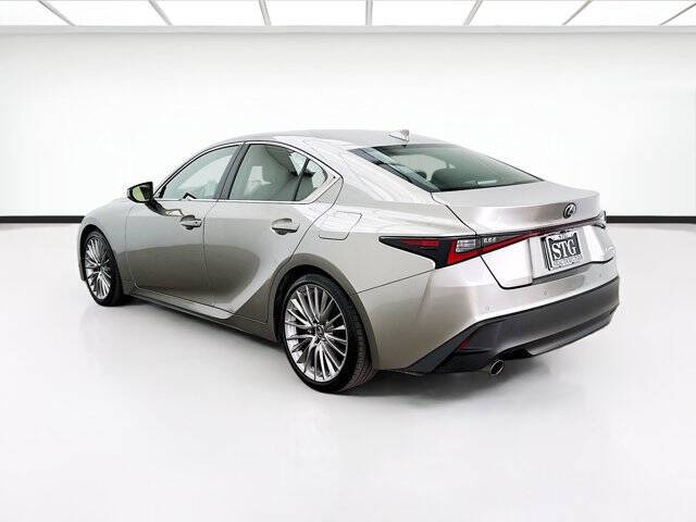 2023 Lexus IS 300