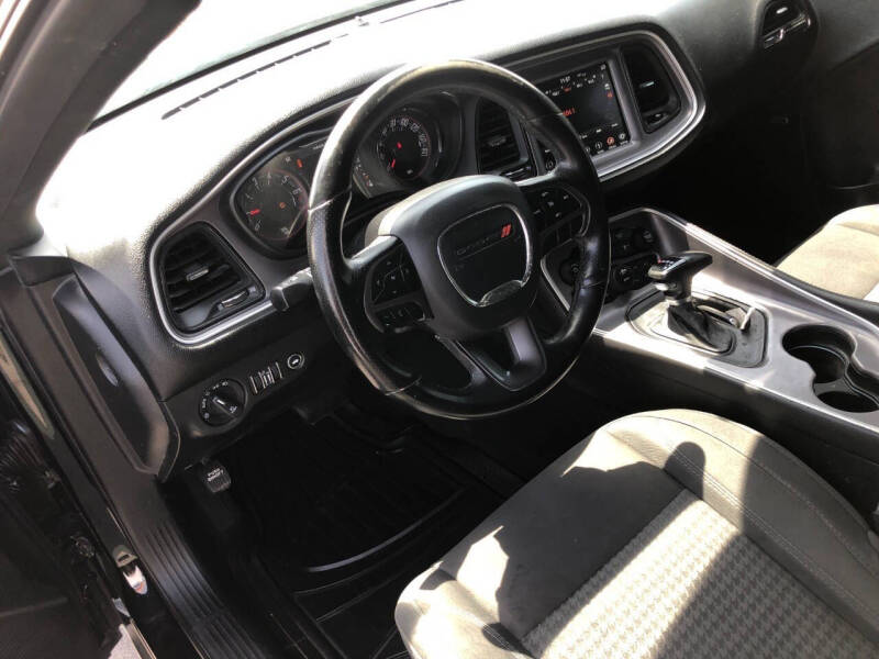 2019 Dodge Challenger SXT