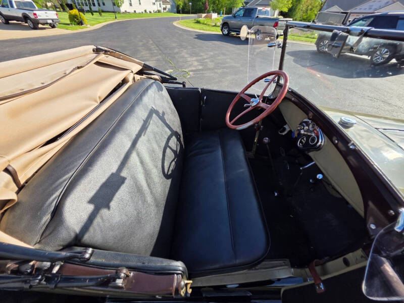 1928 Ford Roadster