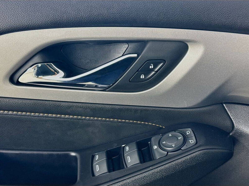 2018 Chevrolet Traverse LT Cloth