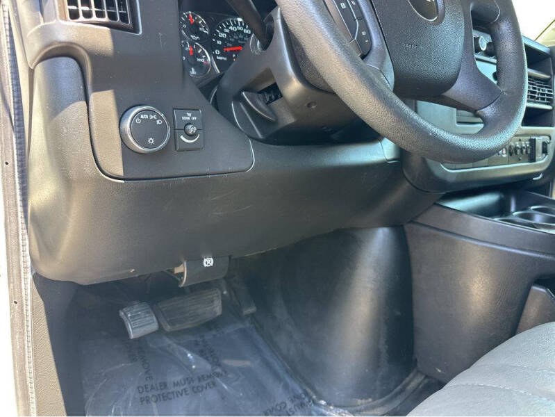 2018 Chevrolet Express 2500