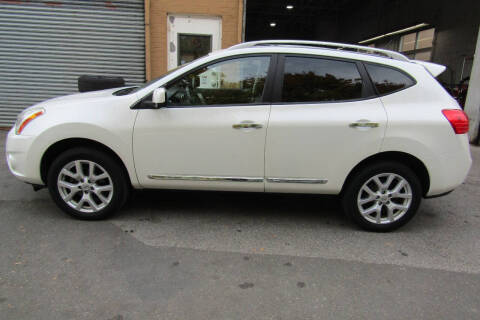 2013 Nissan Rogue SV w/SL Package