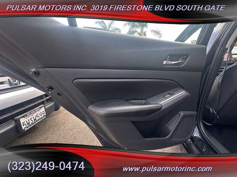 2022 Nissan Altima 2.5 SV