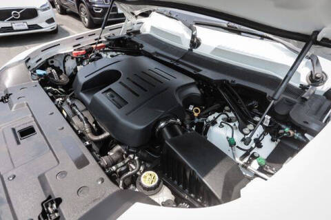 2022 Land Rover Defender 110 X-Dynamic SE