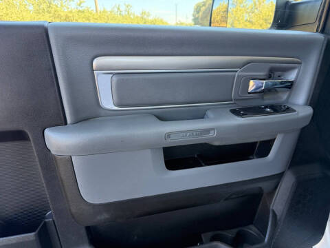 2019 RAM 1500 Classic Tradesman