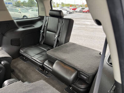 2010 Cadillac Escalade Luxury