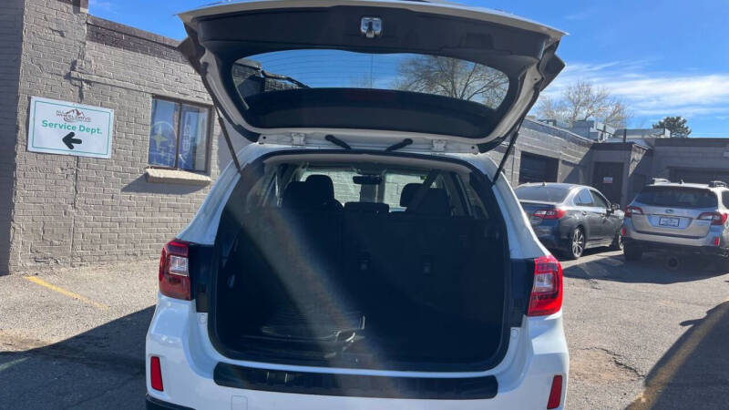 2017 Subaru Outback 2.5i Premium