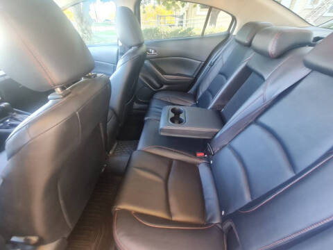 2015 Mazda MAZDA3 s Touring