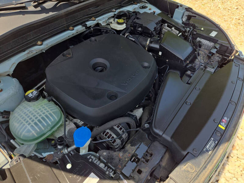 2019 Volvo XC40 T5 Momentum
