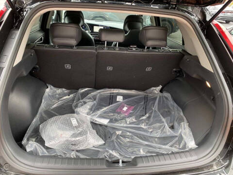 2025 Kia Niro Plug-In Hybrid EX