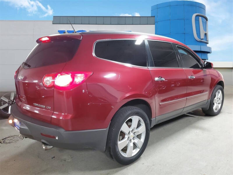2010 Chevrolet Traverse LTZ