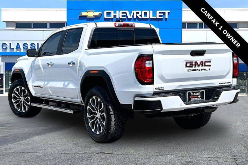 2023 GMC Canyon Denali