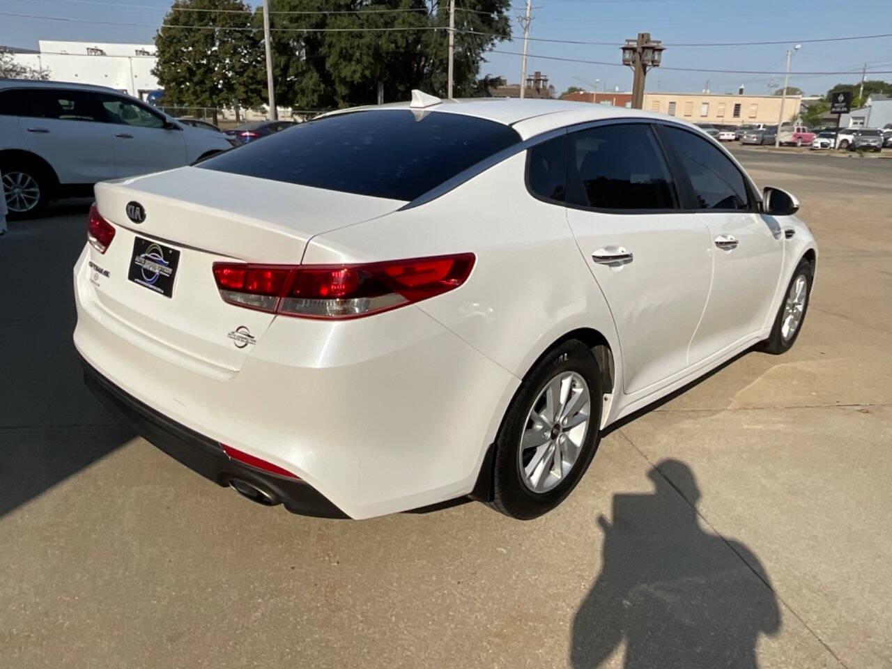 2016 Kia Optima for sale at Auto Connection in Waterloo, IA