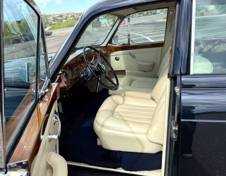 1965 Rolls-Royce Silver Cloud III Flying Spur