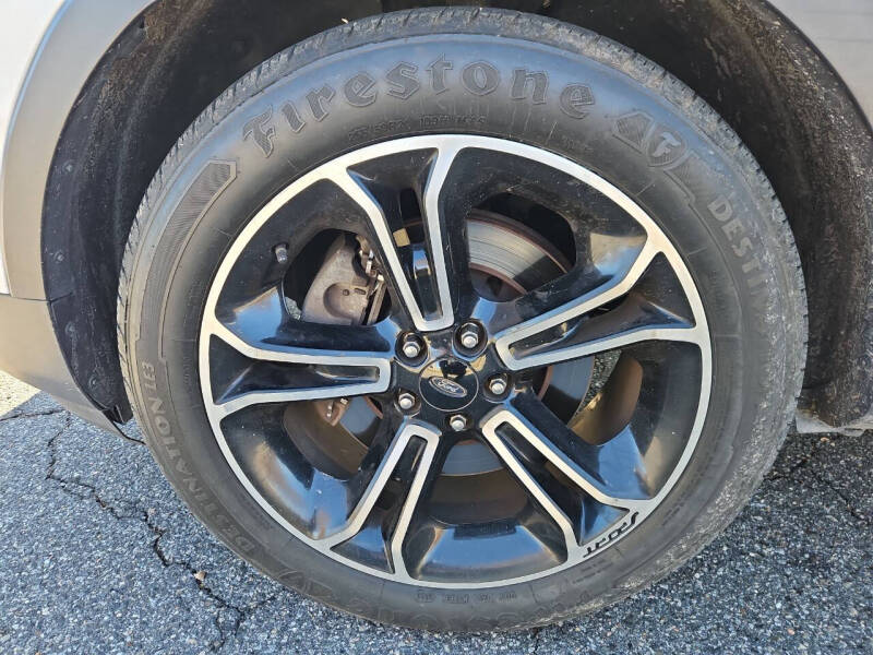 2013 Ford Explorer Sport