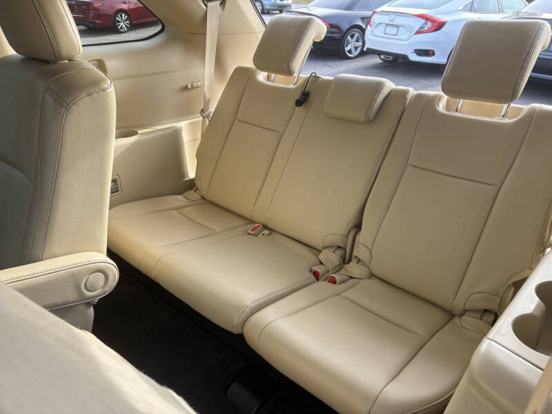 2016 Toyota Highlander