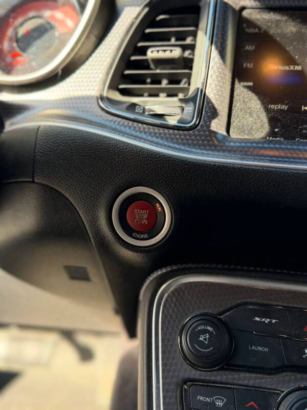 2016 Dodge Challenger SRT Hellcat