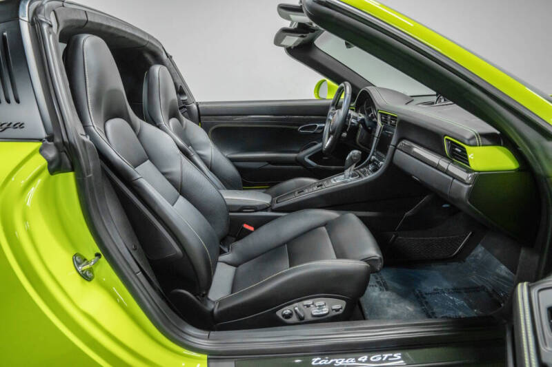 2018 Porsche 911 Targa 4 GTS