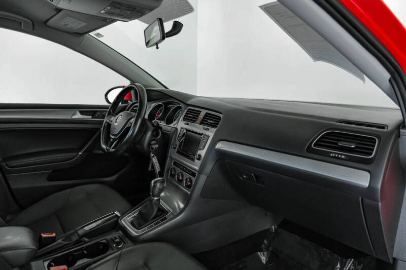 2015 Volkswagen Golf