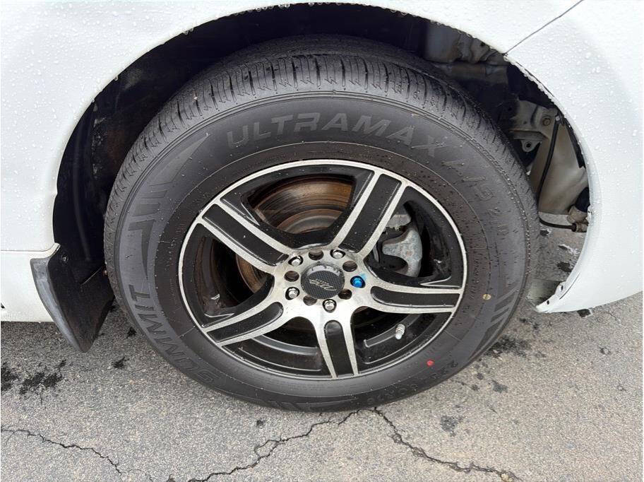 White 2008 Mitsubishi Eclipse GS GS 2dr Hatchback 17