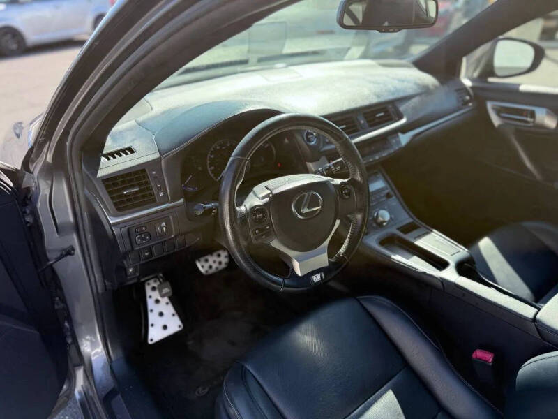 2015 Lexus CT 200h