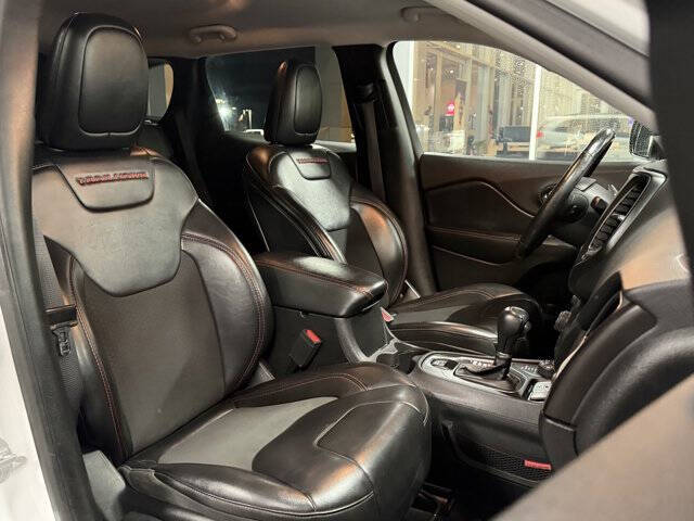 2019 Jeep Cherokee Trailhawk