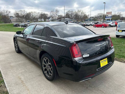 2018 Chrysler 300 S