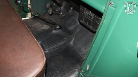 1947 Ford F-100