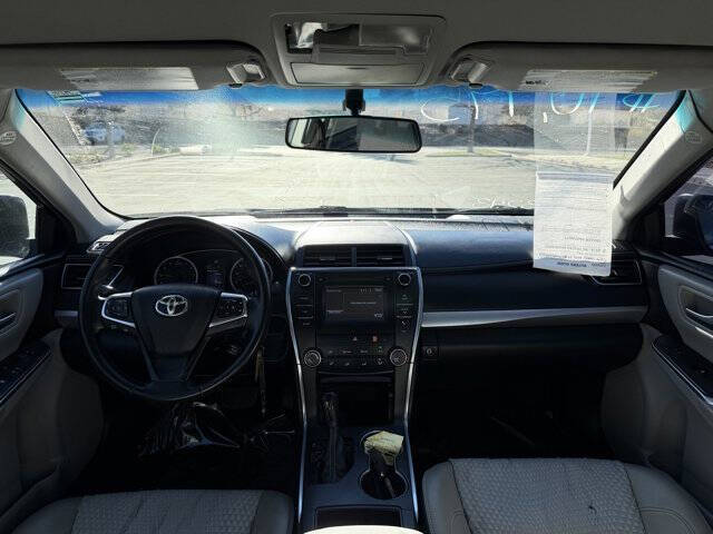 2015 Toyota Camry SE