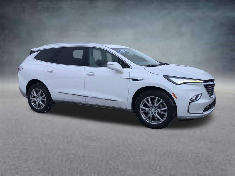 2023 Buick Enclave Premium