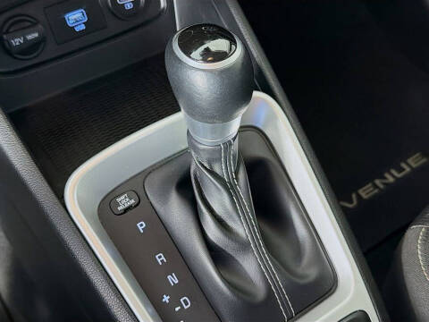 2021 Hyundai Venue SEL
