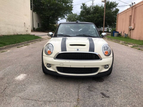 2009 MINI Cooper for sale at Horizon Auto Sales in Raleigh NC