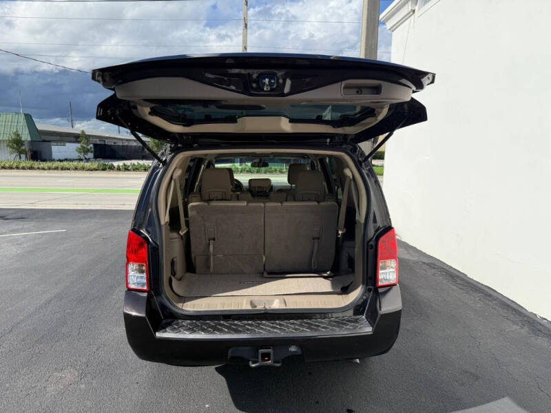 2012 Nissan Pathfinder S