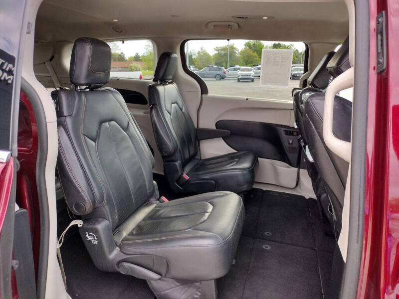 2018 Chrysler Pacifica Touring L Plus