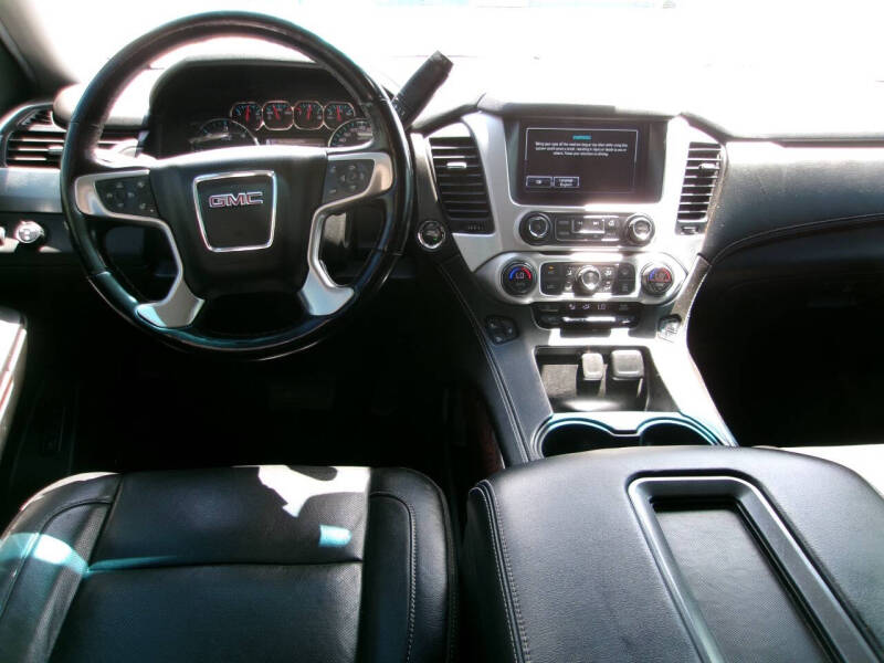 2020 GMC Yukon XL SLT