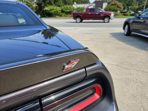 2020 Dodge Challenger SXT