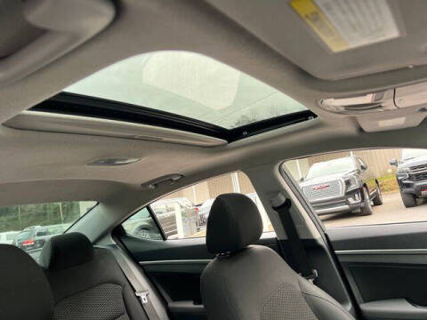 2019 Hyundai Elantra