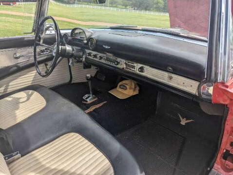 1956 Ford Thunderbird