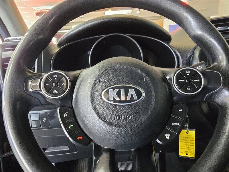 2016 Kia Soul +