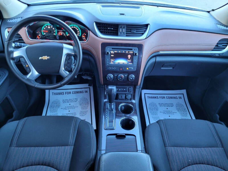 2017 Chevrolet Traverse LT