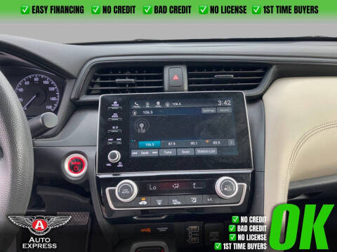 2019 Honda Insight EX