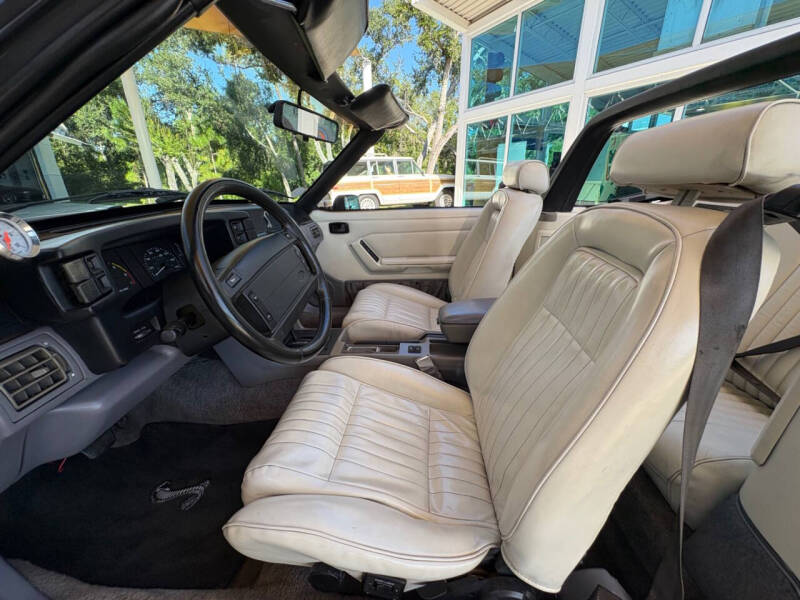 1993 Ford Mustang LX 5.0