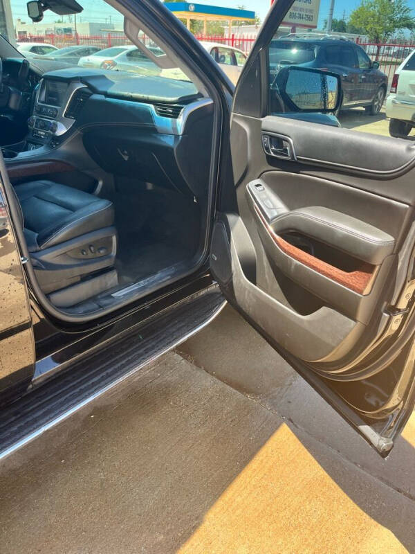 2017 GMC Yukon XL SLT